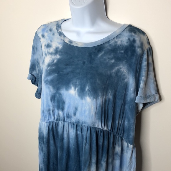 Women’s Time and Tru Maternity T-Shirt - Picture 2 of 4